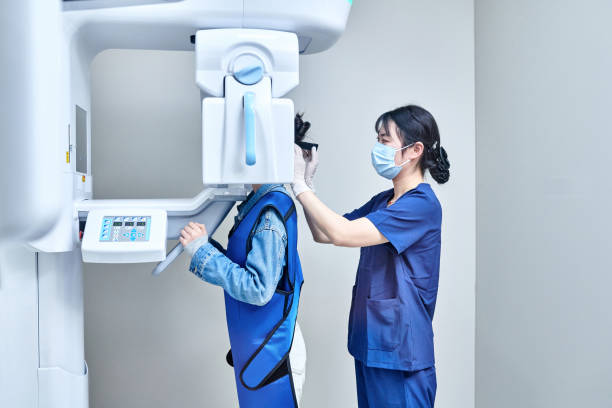 Best Emergency Broken Tooth Repair in Seagraves, TX